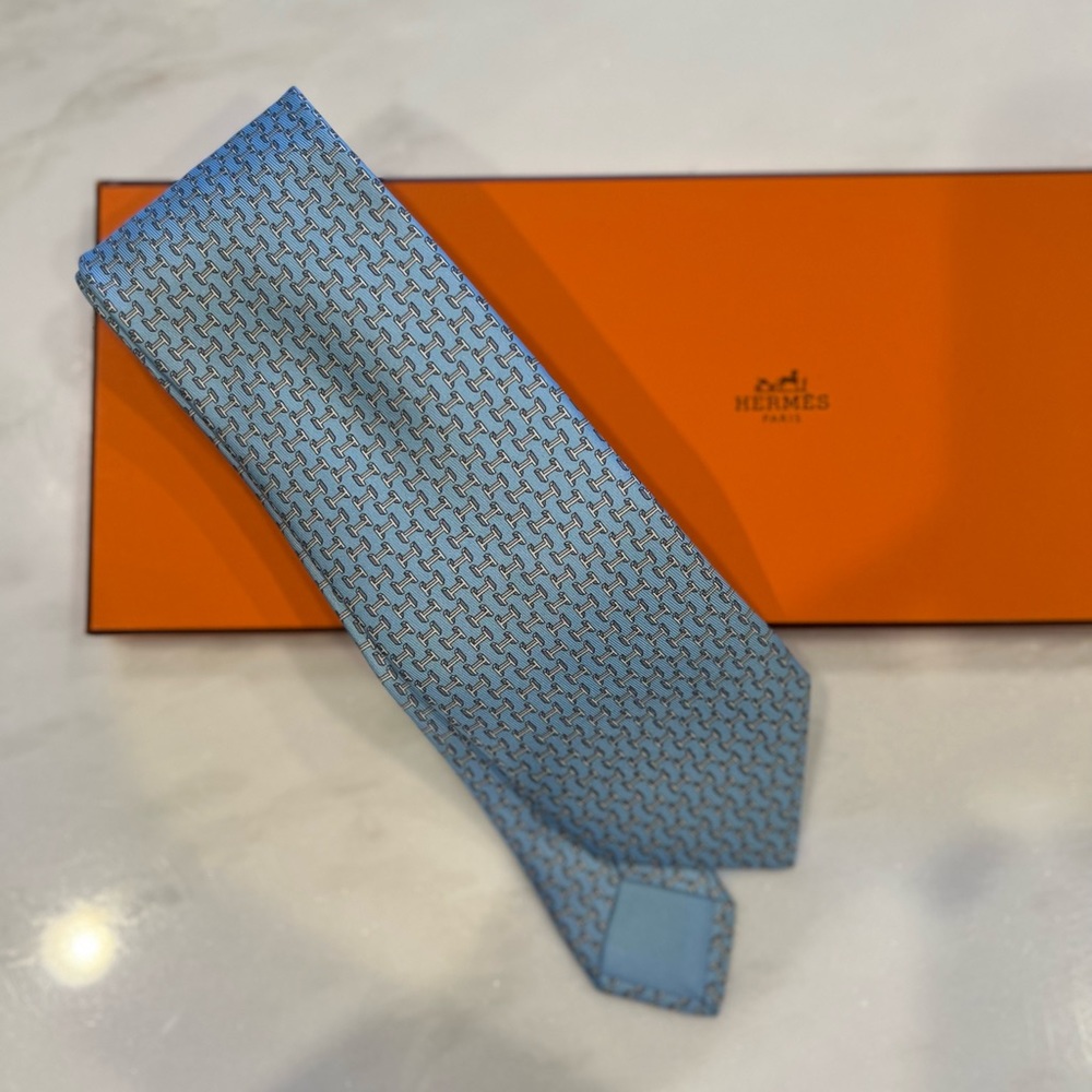 Hermes H En Relief Tie